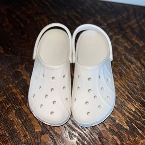 White Crocs Men's 7/ Women's 5